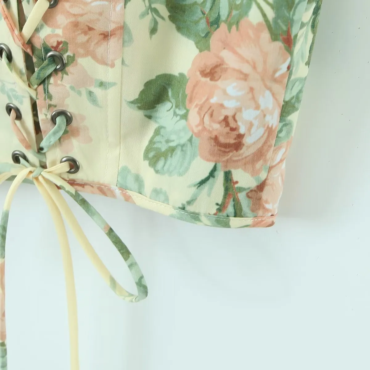 Bohemian Floral Midi Dress Set with Puff Sleeves - Perfect for Summer Vacations!