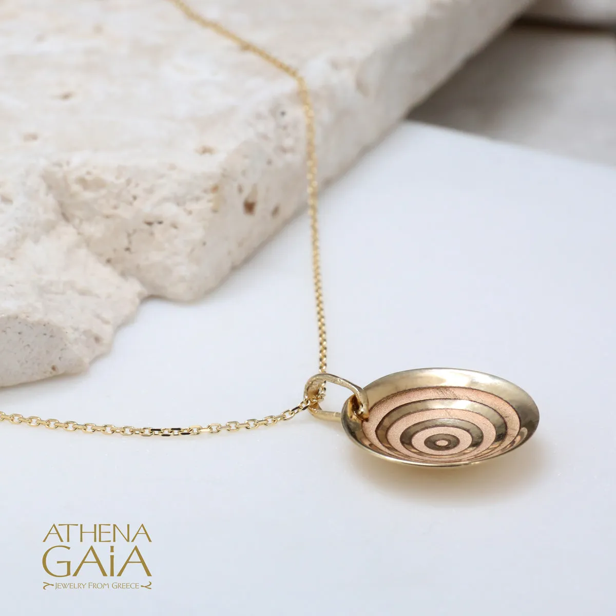 Graduated Circles Concave Disc Necklace
