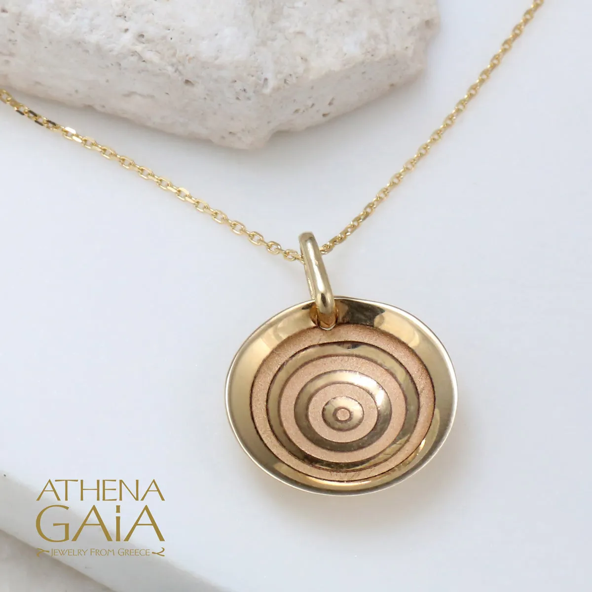 Graduated Circles Concave Disc Necklace