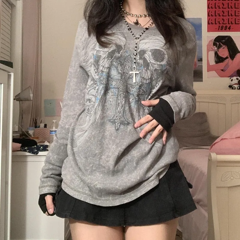 Grunge Long Sleeve Chain T-shirt