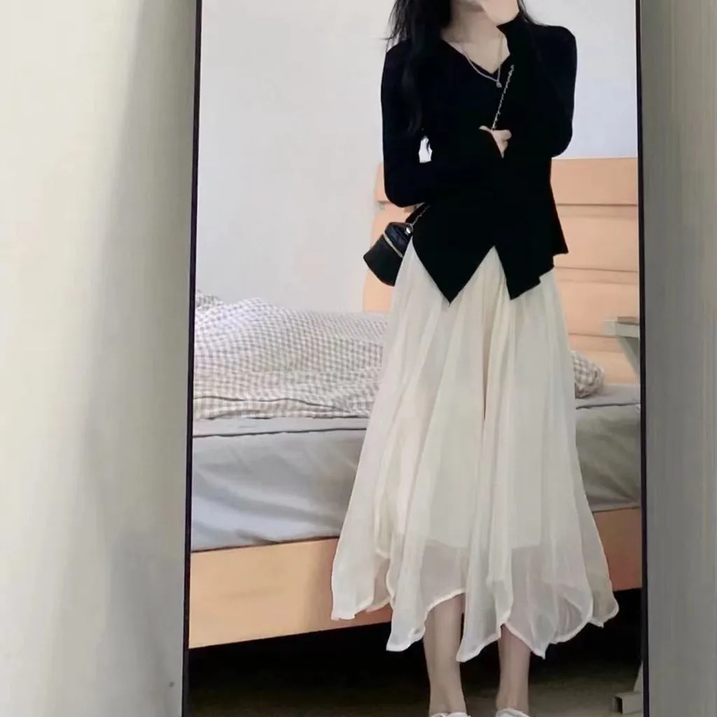 Set V-Neck Knit Top High Waist Skirt
