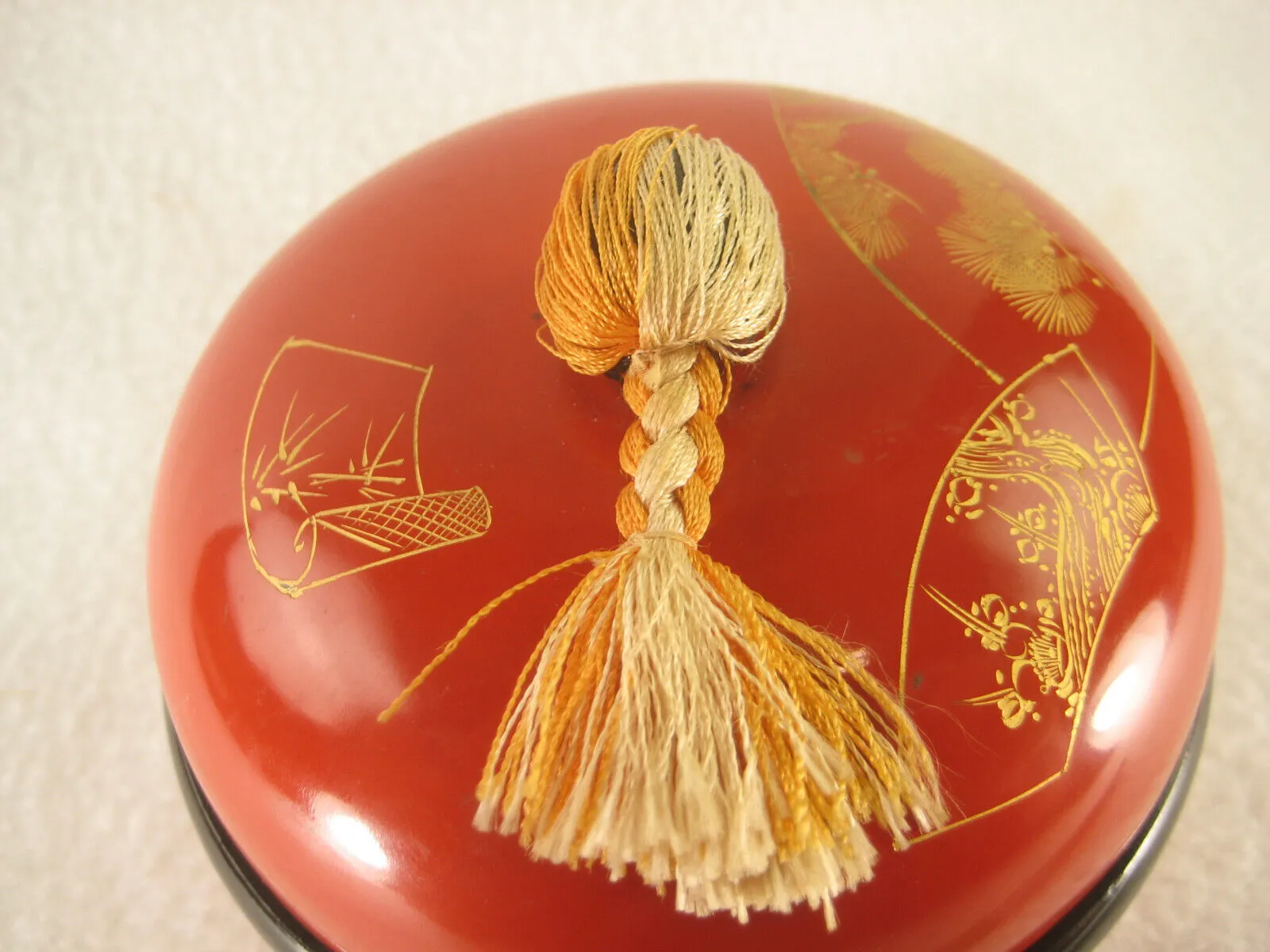 Vintage Japanese Round Red & Maki Tasseled Lacquer Lidded Box Shochikubai 4.5"